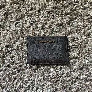 Michael kors keychain wallet